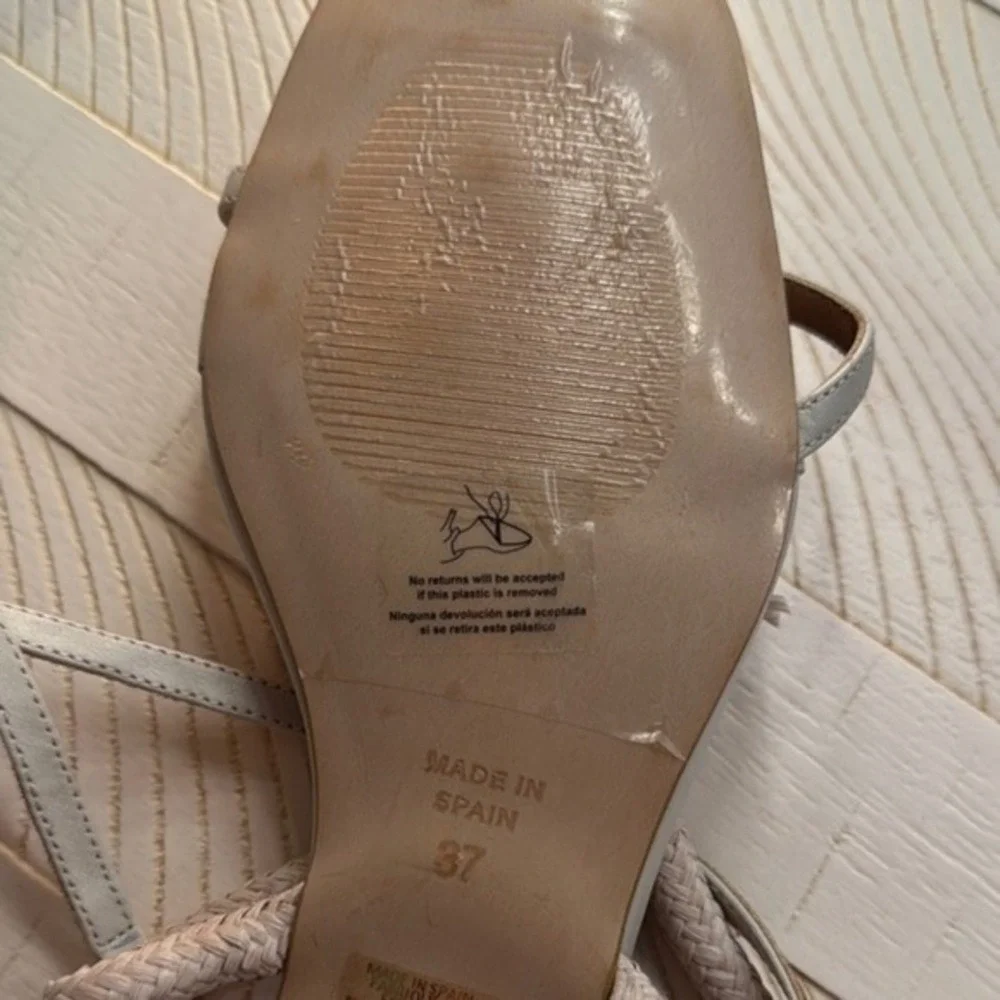 Angel Alarcon Cream White Pom-Pom Sandals